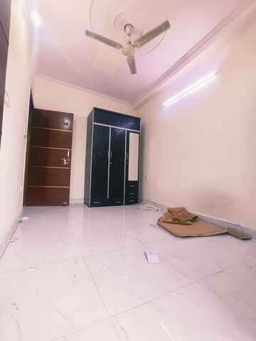 Bedroom in 2 BHK Builder Floor at Dwarka Mor – for Rent