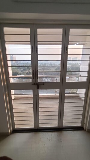 Room in 2.5 BHK Apartment at Samartha 41 Estera Phase 3, Punawale – for Rent