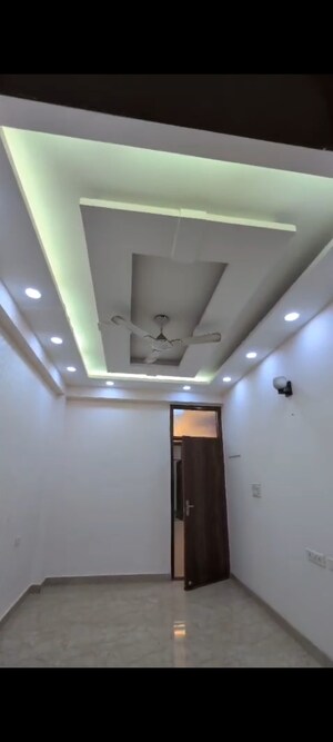 3 BHK Builder Floor For Rent in Kanha Apartments Indirapuram, Shakti Khand 2