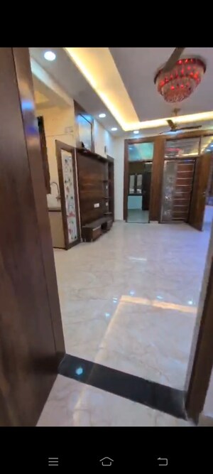 Room in 3 BHK Builder Floor at Kanha Apartments Indirapuram, Shakti Khand 2 – for Rent