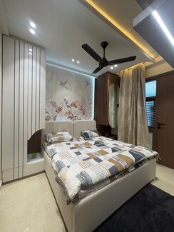 3.5 BHK + Pooja Room Builder Floor For Sale in Uttam Nagar