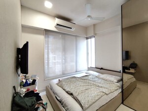  Pg For Rent in JP Unity Tower, Lower Parel