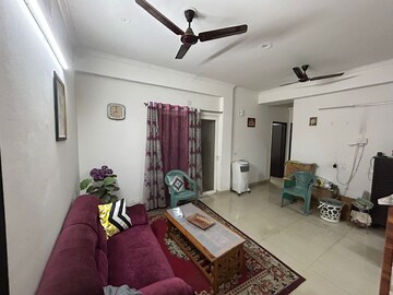 2.5 BHK Apartment For Rent in Amaatra Homes, Sector 10 Greater Noida