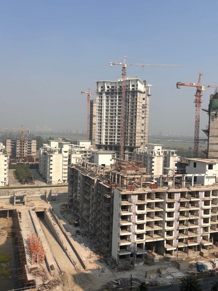 Exterior View, godrej-palm-retreat 2 Bedroom 1265 Sq.Ft. Apartment In Sector 150 Noida 9456059