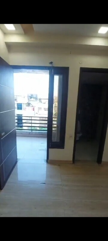 Staircase in 3.5 BHK Builder Floor at Kanha Apartments Indirapuram, Shakti Khand 2 – for Rent