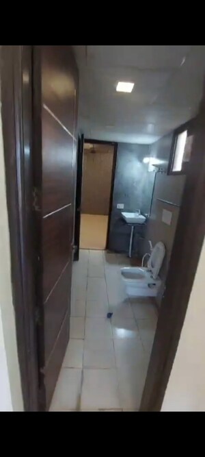 Bathroom in 3.5 BHK Builder Floor at Kanha Apartments Indirapuram, Shakti Khand 2 – for Rent