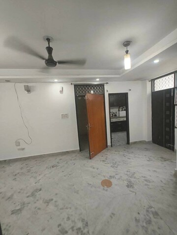 Living Room in 2 BHK Builder Floor at Chattarpur – for Rent