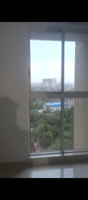 Room in 1 BHK Apartment at Lodha Codename Premier, Dombivli East – for Rent