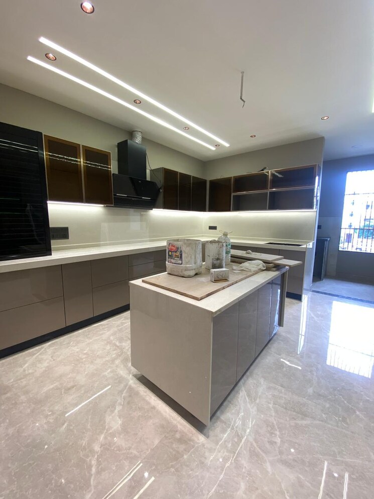 Kitchen, sector 89 3 Bedroom 350 Sq.Yd. Builder Floor In Sector 89 Faridabad 9456128