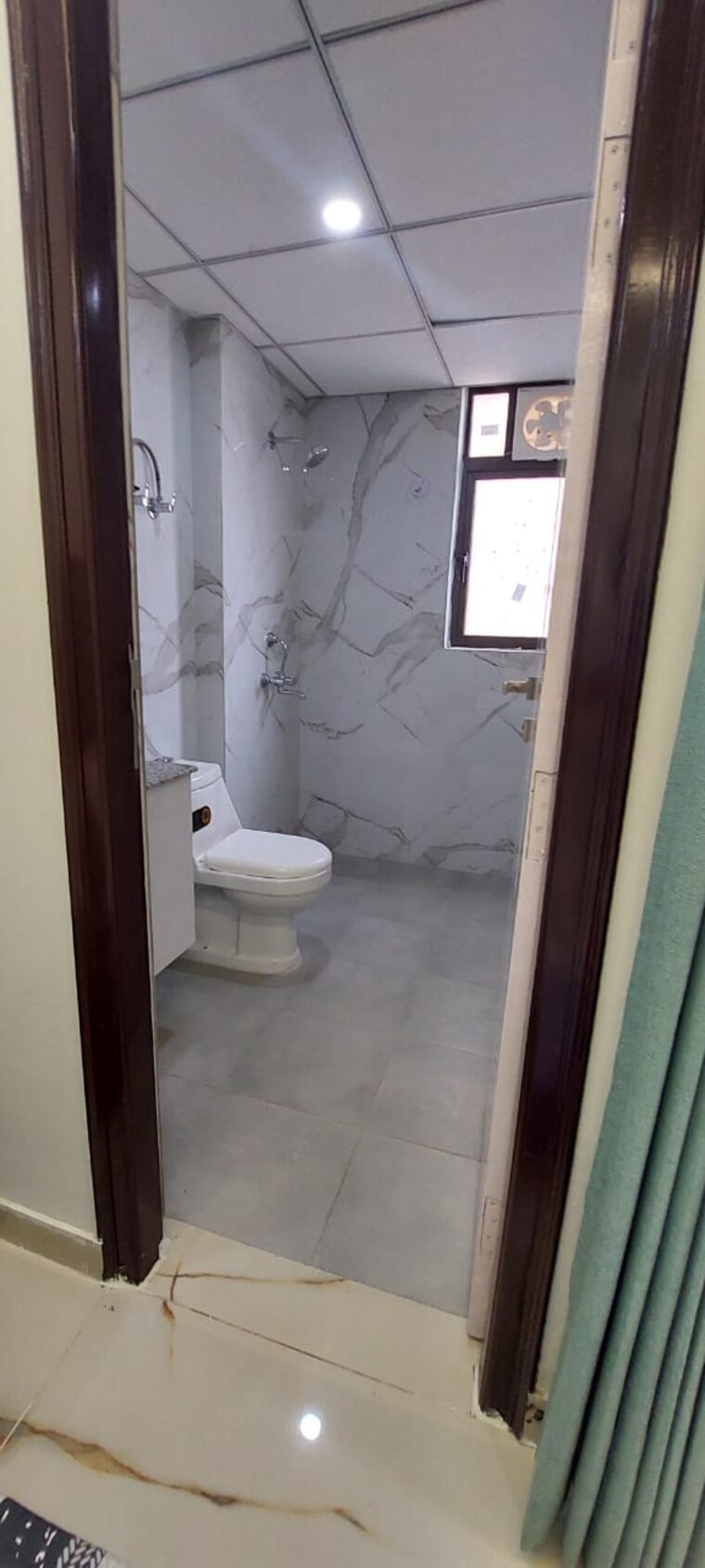 Bathroom, svp-gulmohur-garden-phase-2 3 Bedroom 1290 Sq.Ft. Apartment In Raj Nagar Extension Ghaziabad 9456185