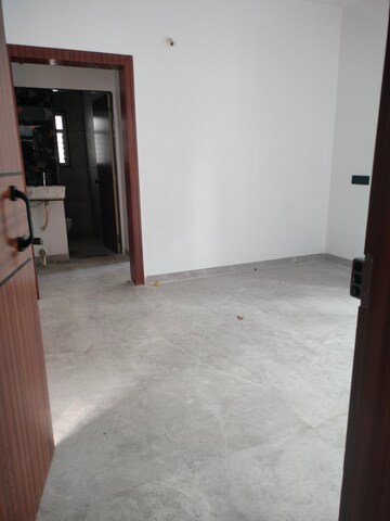 Room in 2 BHK Apartment at Organic Dhanorina, Dhanori – for Rent