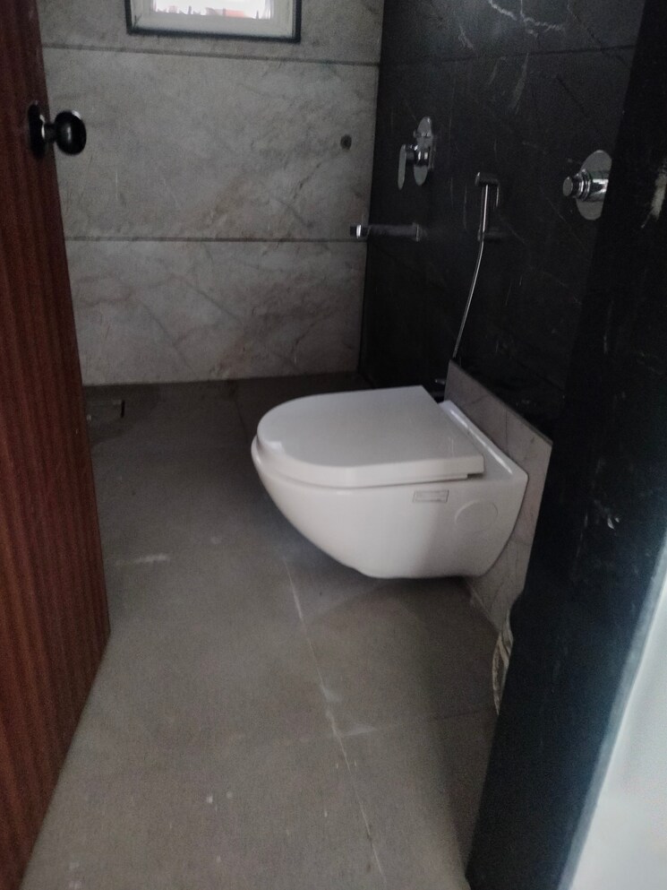 Bathroom, organic-dhanorina 2 Bedroom 1200 Sq.Ft. Apartment In Dhanori Pune 9456178