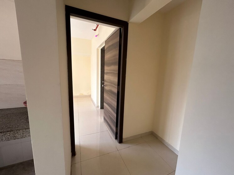 Room, cosmos-jewels 1 Bedroom 350 Sq.Ft. Apartment In Ghodbunder Road Thane 9456180