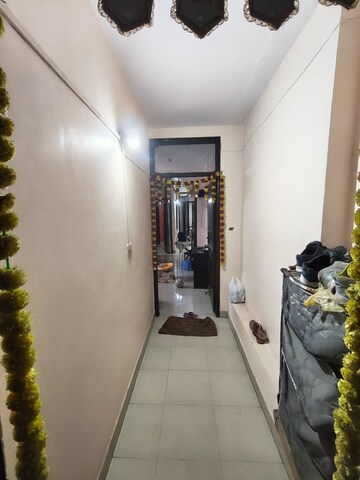 Building Lobby in 3 BHK Builder Floor at Dlf Phase I – for Rent