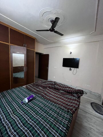 Bedroom in 2 BHK Builder Floor at Saket – for Rent