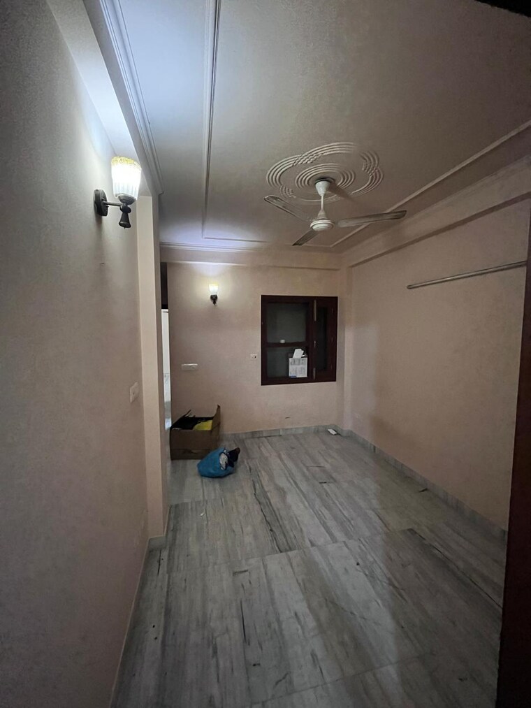 Room, saket 2 Bedroom 800 Sq.Ft. Builder Floor In Saket Delhi 9456194