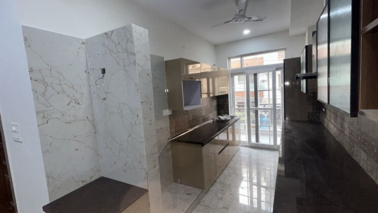 Kitchen, sahastradhara road 3 Bedroom 167 Sq.Yd. Builder Floor In Sahastradhara Road Dehradun 9456208