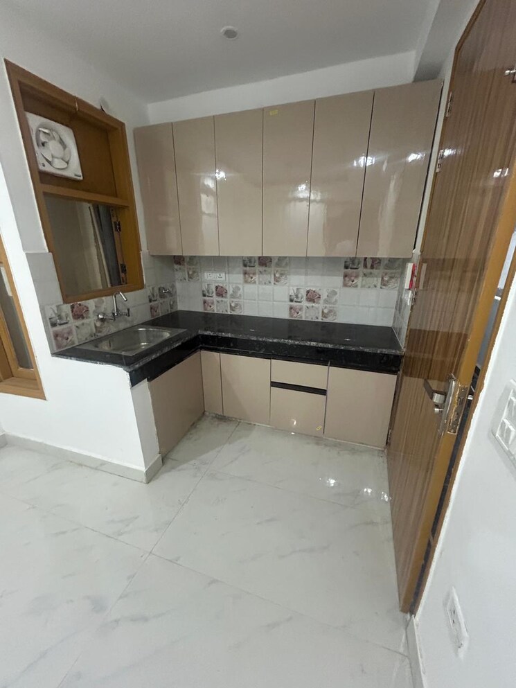 Kitchen, saket 2 Bedroom 850 Sq.Ft. Builder Floor In Saket Delhi 9456216