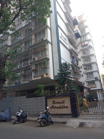2 BHK Apartment For Sale in Romell Shraddha, Borivali West