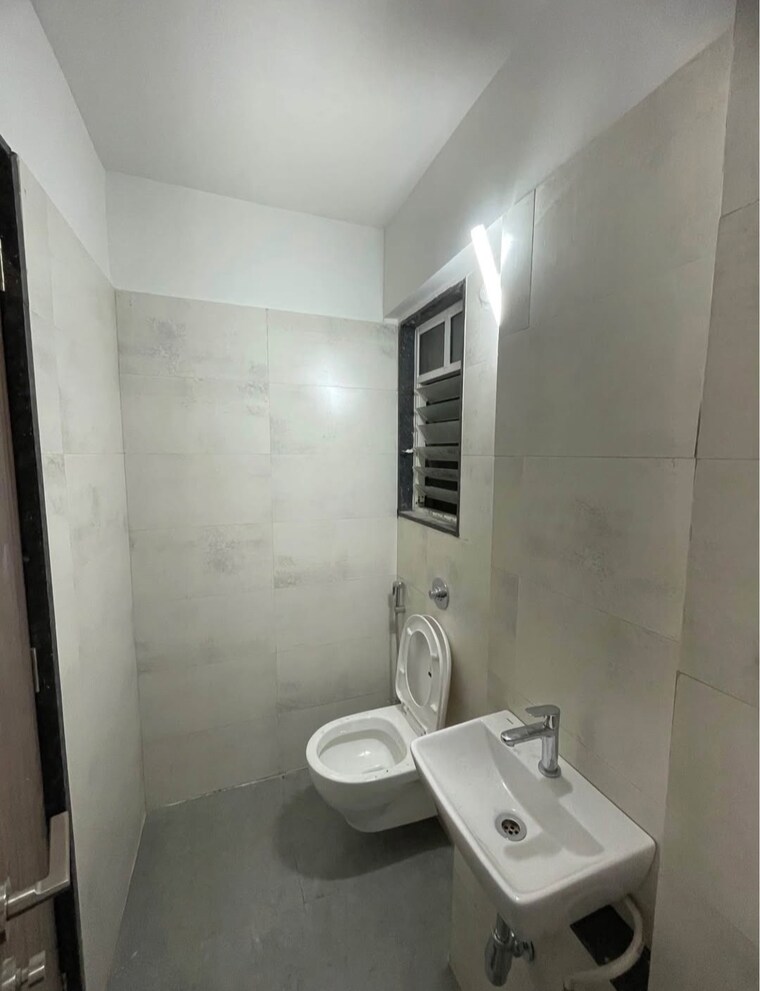 Bathroom, bramhacorp-smart 1 RK 500 Sq.Ft. Apartment In Wadgaon Sheri Pune 9456221