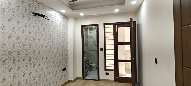Room, puri-aman-vilas 4 Bedroom 3150 Sq.Ft. Builder Floor In Sector 89 Faridabad 9456274