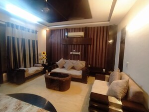 Living Room in 1 BHK Builder Floor at Sector 4 – for Rent