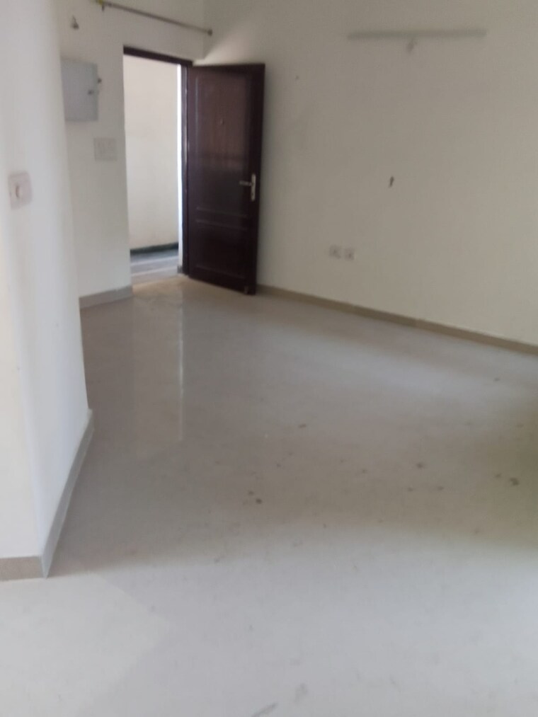 Room, ramprastha-awho 2 Bedroom 1100 Sq.Ft. Apartment In Sector 95 Gurgaon 9456298