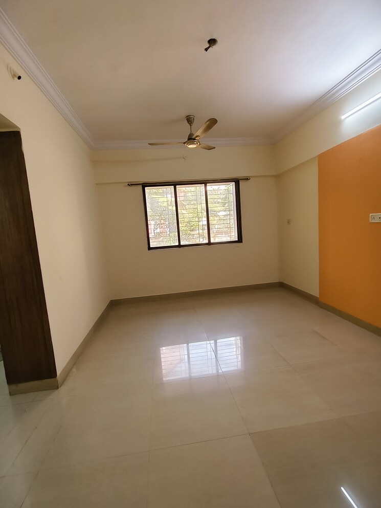 Room, gokuldham-complex 2 Bedroom 900 Sq.Ft. Apartment In Goregaon East Mumbai 9456283