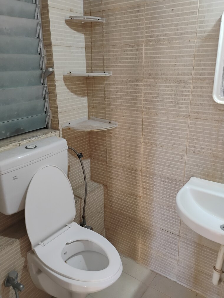 Bathroom, db-realty-orchid-ozone 2 Bedroom 875 Sq.Ft. Apartment In Ketkipada Mumbai 9456276