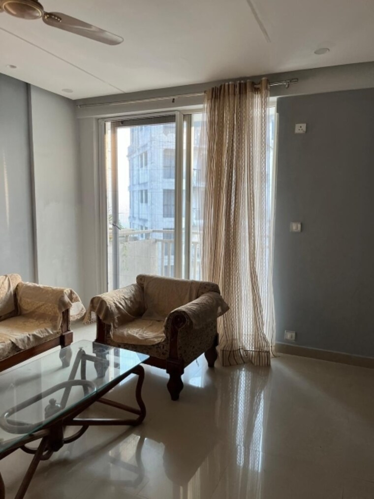 Living Room, emaar-imperial-gardens 3 Bedroom 2025 Sq.Ft. Apartment In Sector 102 Gurgaon 9456285