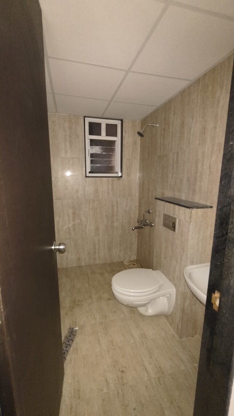 Bathroom, kolte-patil-r10 2 Bedroom 680 Sq.Ft. Apartment In Hinjewadi Pune 9456275