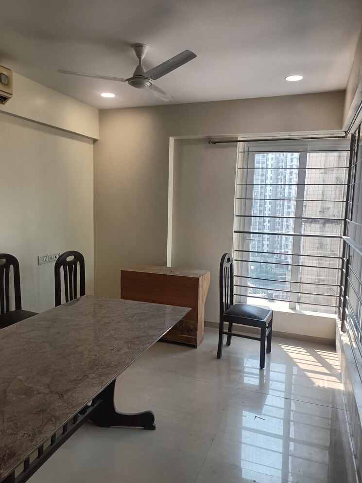 Living Room, dosti-flamingos 3 Bedroom 950 Sq.Ft. Apartment In Parel Mumbai 9456306