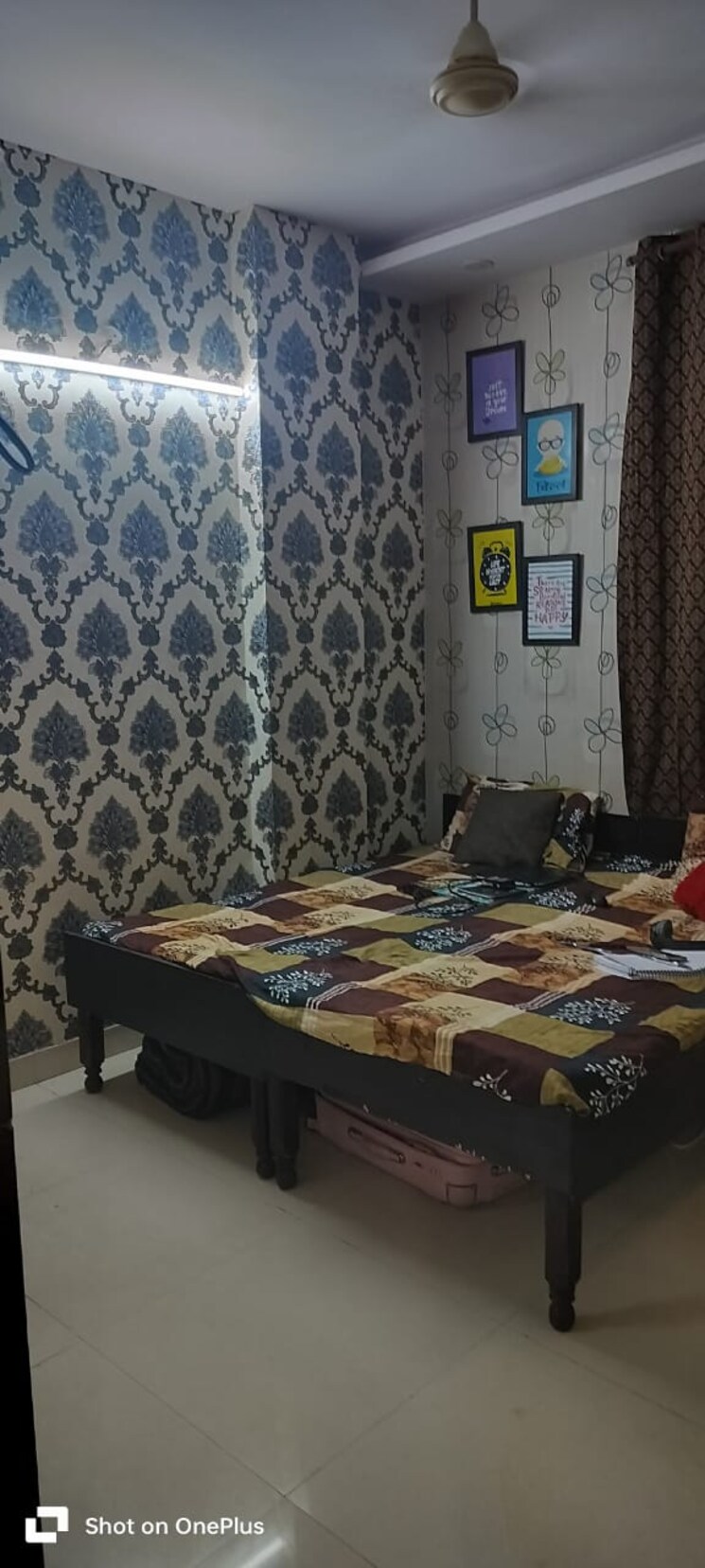Bedroom, mayur vihar 1.5 Bedroom 400 Sq.Ft. Builder Floor In Mayur Vihar Delhi 9456323