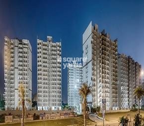 3.5 BHK 20000 Sq.Ft. Apartment in Raheja Navodaya