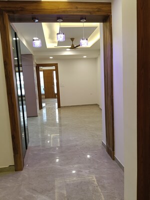 Building Lobby in 4 BHK Builder Floor at Rajendra Nagar Sector 5 – for Sale