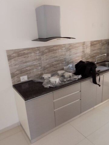 Furnished Amenities in 3.5 BHK Apartment at Raheja Navodaya, Sector 95 – for Rent