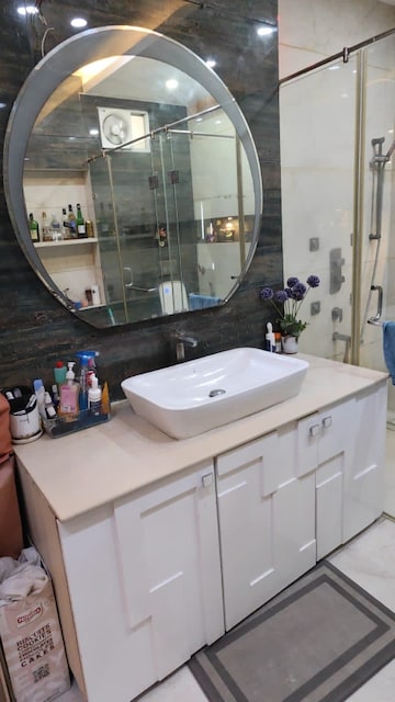 Kitchen in 3 BHK Builder Floor at Shalimar Garden Extension I – for Rent