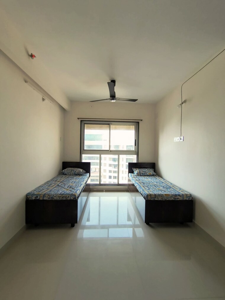 Room, goregaon east Pg For Boys & Girls In Goregaon East 9456397