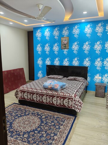 Bedroom in 2 BHK Builder Floor at Jungpura Extension – for Rent