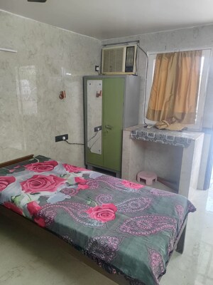 Bedroom in 1 RK Villa at Sector 29 – for Rent