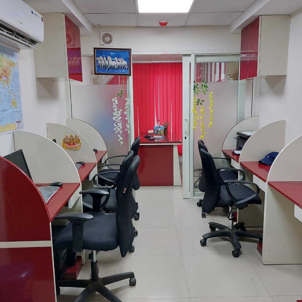 Office Space For Sale in Rishabh Cloud 9