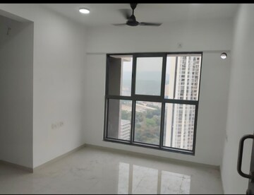 Room in 1 BHK Apartment at UK Iridium, Kandivali East – for Rent