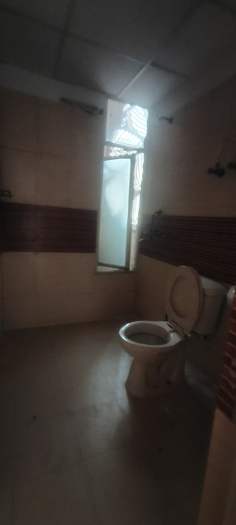 Bathroom, keltech-golf-greens 3 Bedroom 1725 Sq.Ft. Apartment In Dundahera Ghaziabad 9456528