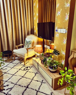 Living Room in 2 BHK Apartment at Lodha Fiorenza, Goregaon East – for Rent