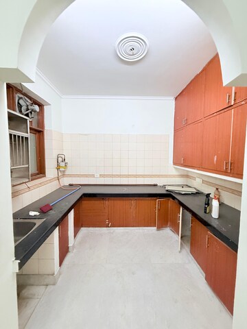 Kitchen in 3.5 BHK Builder Floor at Paschim Vihar – for Rent