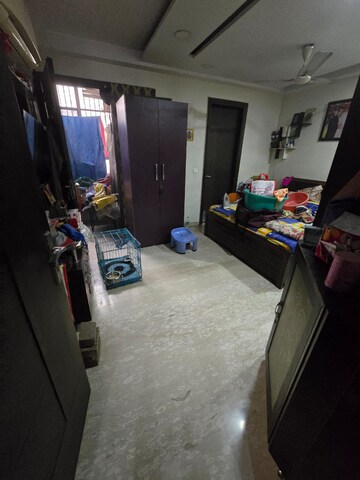 Room in 3 BHK Builder Floor at Kirti Nagar – for Sale