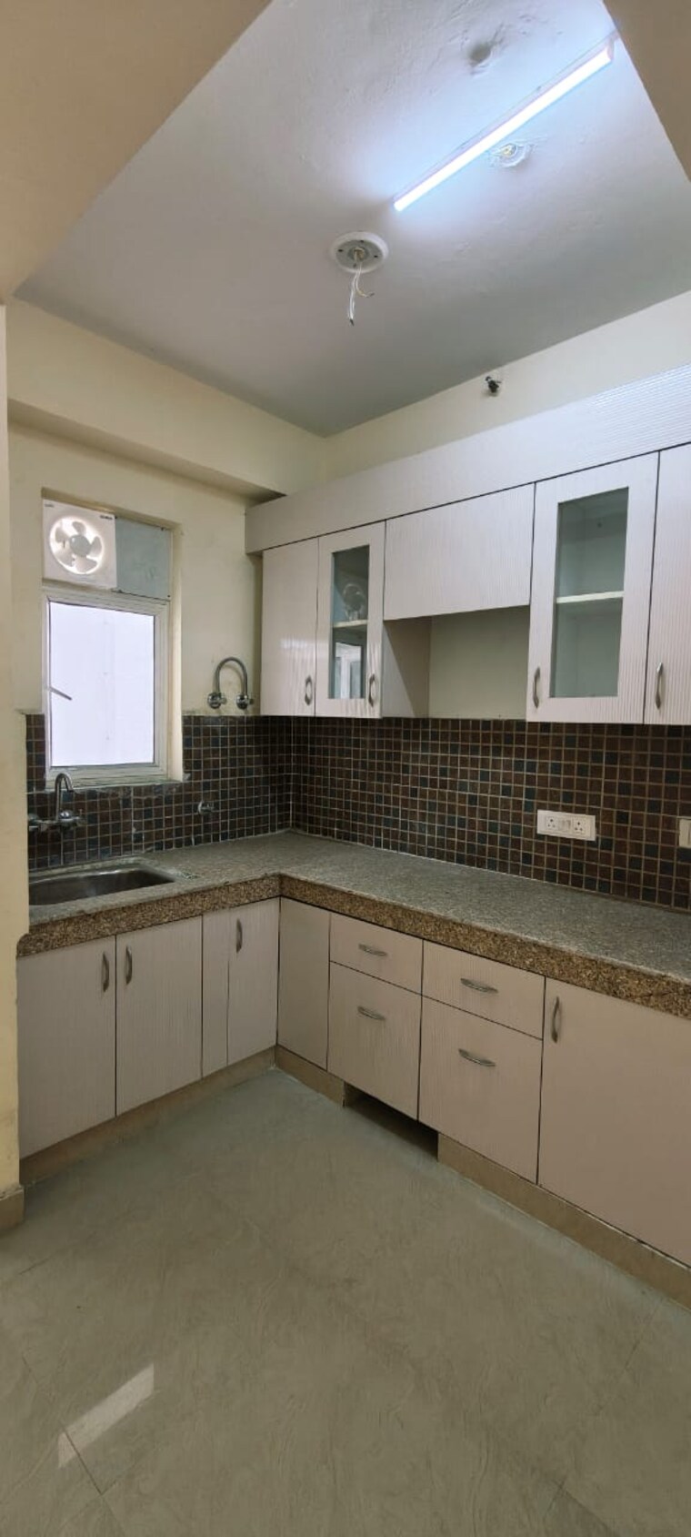 Kitchen, radicon-vedantam 2 Bedroom 1070 Sq.Ft. Apartment In Sector 16c Greater Noida Greater Noida 9456642