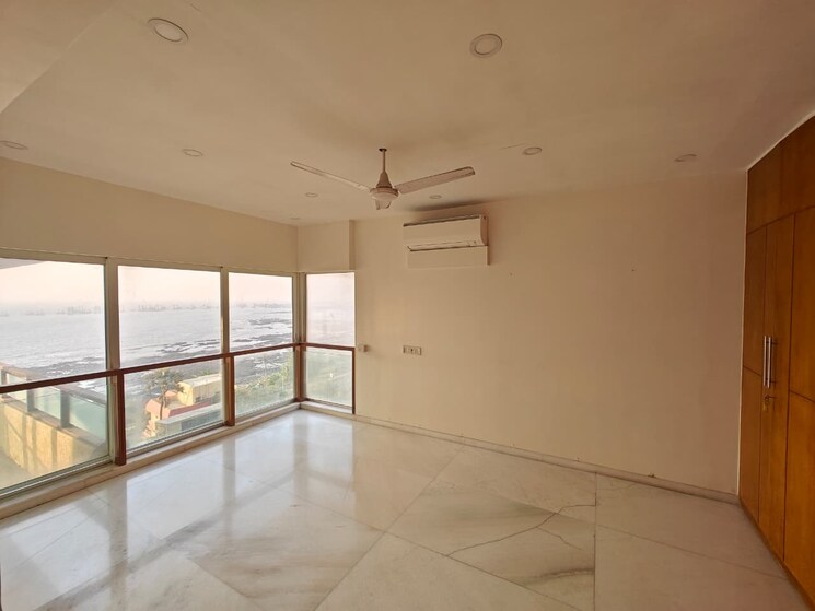 Room, mount-mary-bandra 4 Bedroom 4000 Sq.Ft. Apartment In Bandra West Mumbai 9456630