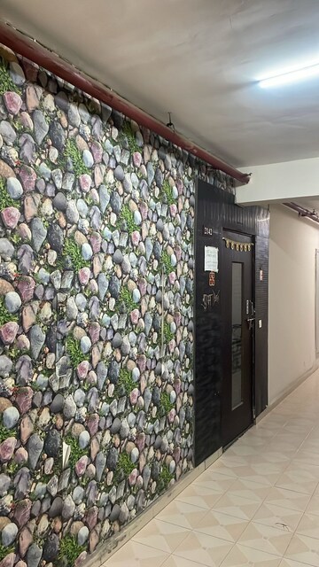 Master Plan in 3 BHK Apartment at Landcraft Golf Links, Pandav Nagar – for Sale