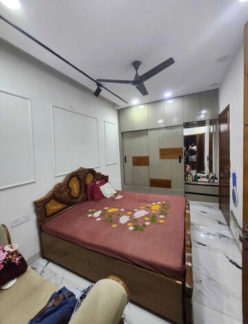 Bedroom in 3 BHK Builder Floor at Paschim Vihar – for Sale